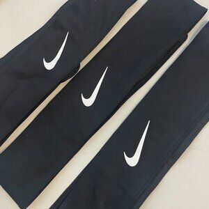 NIKE Dri-Fit Fury Sweat-Wicking Head Tie - 1 each